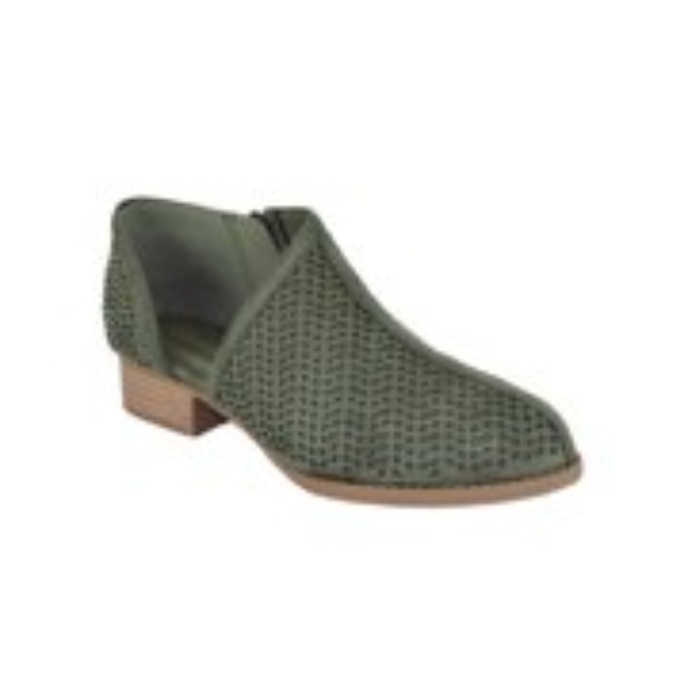 New! Short Heel Ankle Cutout Zip Booties - Picture 5 of 8